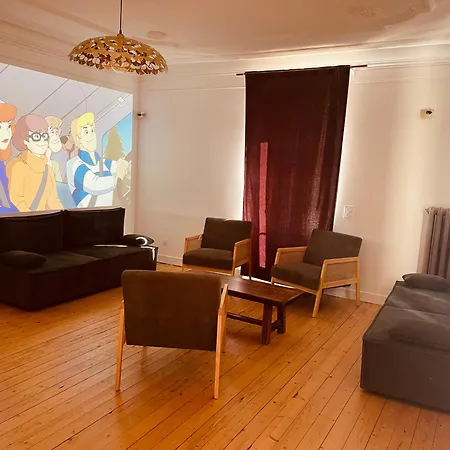 Maison De Famille Et D'ami-e-s بيت للعطل