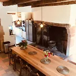 Maison De Famille Et D'ami·e·s Hébergement de vacances *