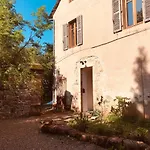Maison De Famille Et D'ami-e-s Valady