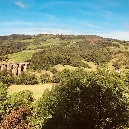 Maison De Famille Et D'ami-e-s Valady