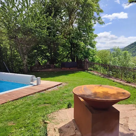 Maison De Famille Et D'ami-e-s * Valady