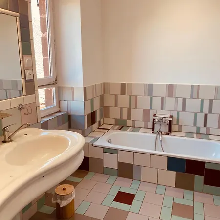 Maison De Famille Et D'ami-e-s Valady