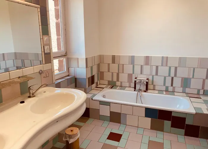 Maison De Famille Et D'ami-e-s Valady