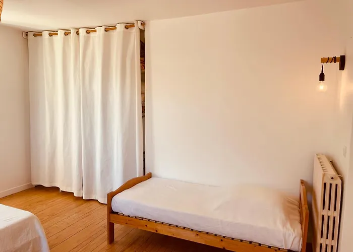 Maison De Famille Et D'ami-e-s * Valady